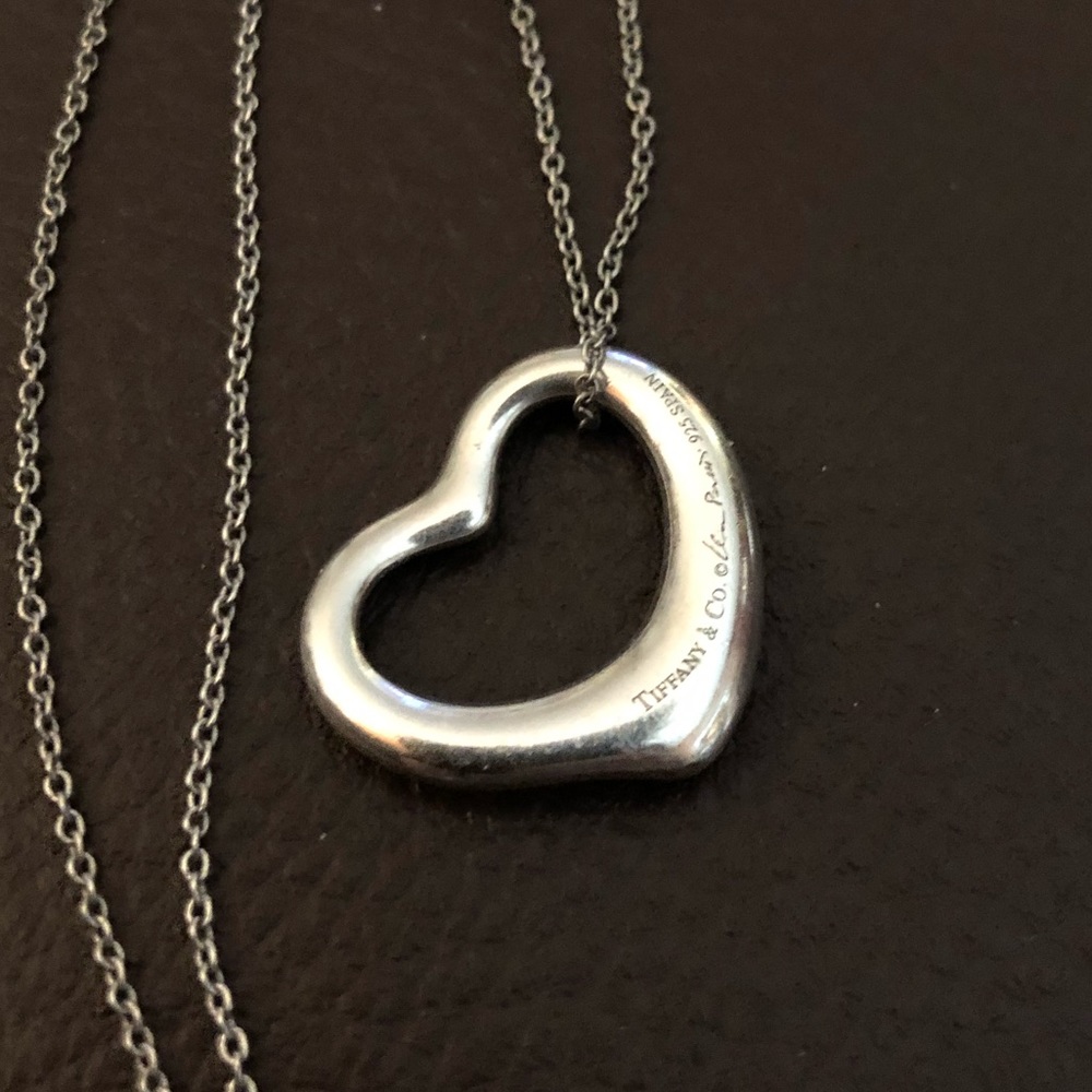 Tiffany & co. Elsa Peretti Open Heart Pendant 16mm